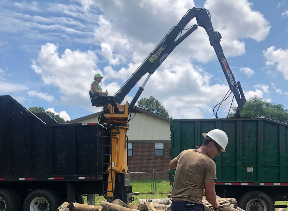 bucket-truck-and-crane-7-b-and-h-tree-service sewer cleaning service, plumbing services, plumbers in anniston, Residential Plumbing, Commercial Plumbing, sewer jetting service in oxford al,